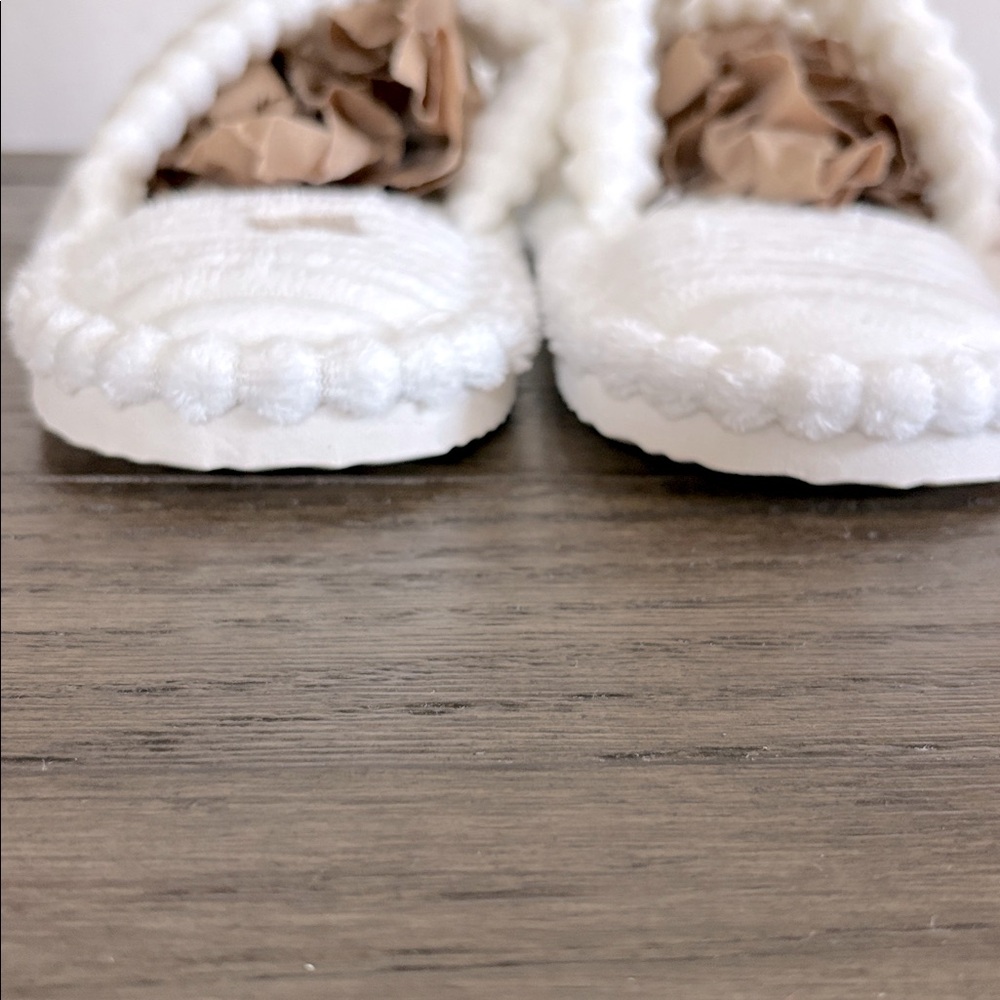 Lot of 2x NEW Furry Soft Double Strap Slip-On Slide Slippers Women’s Sz 10/11 - Picture 8 of 10